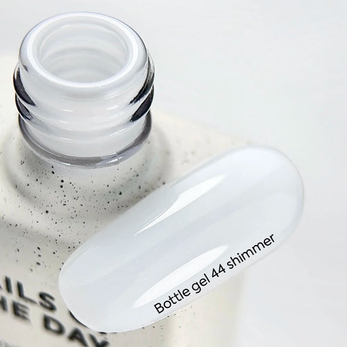 NAILSOFTHEDAY Bottle gel shimmer 44, 10 ml