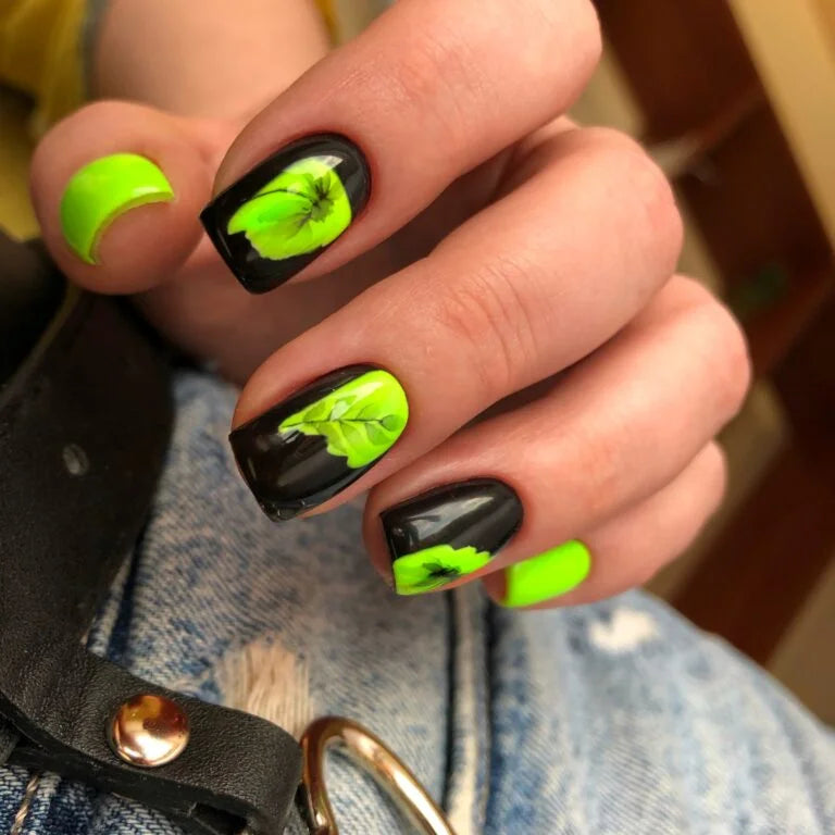 NAILSOFTHEDAY Gel polish Lime, 10 ml