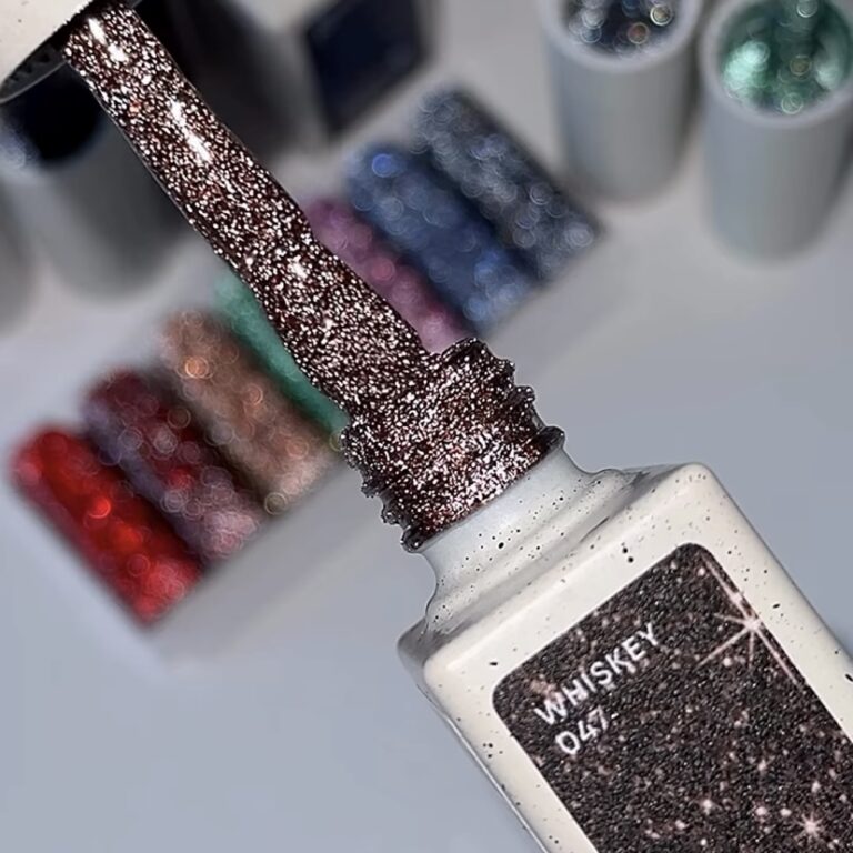 NAILSOFTHEDAY Reflective gel polish Whiskey, 10 ml