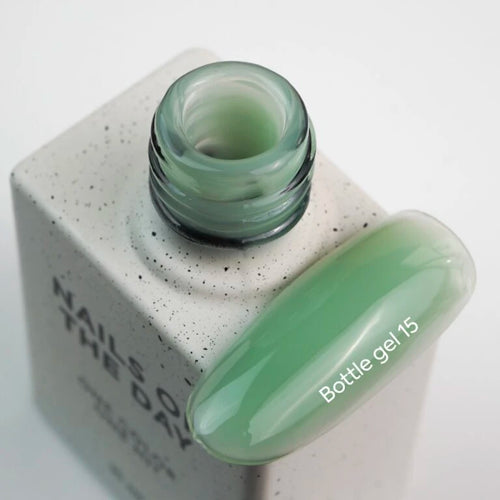 NAILSOFTHEDAY Bottle gel 15, 10 ml