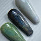 NAILSOFTHENIGHT Holographic Top Cat eye