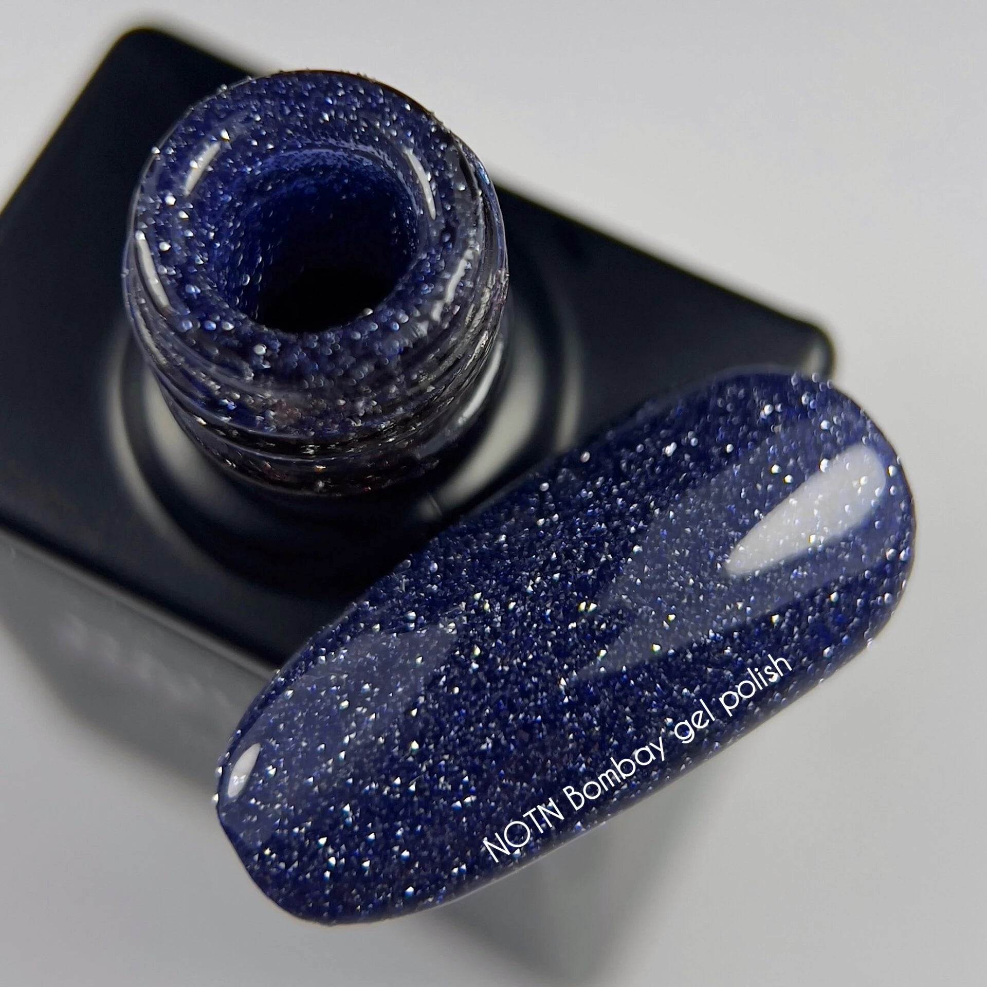 NAILSOFTHEDAY Reflective gel polish Bombay, 10 ml