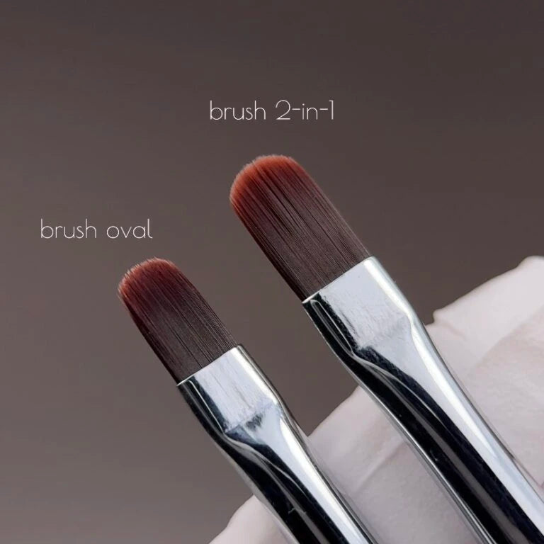 NAILSOFTHEDAY Professional Brush Oval